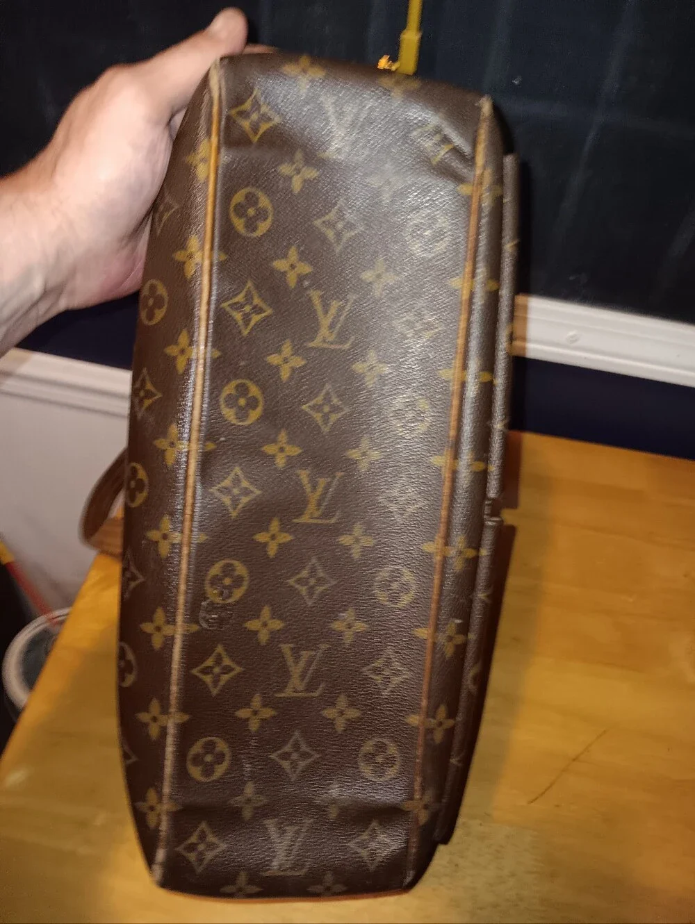 Loiis Vuitton Monogram Zip Shoulder Bag